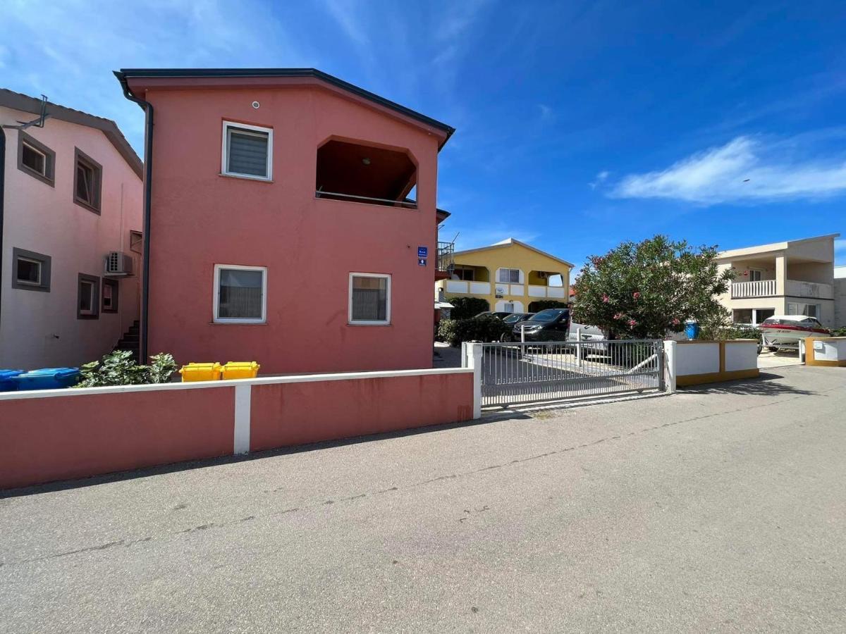 Apartment ˝Soleil˝ Vir Exterior foto